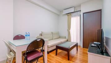 Apartment | Living area