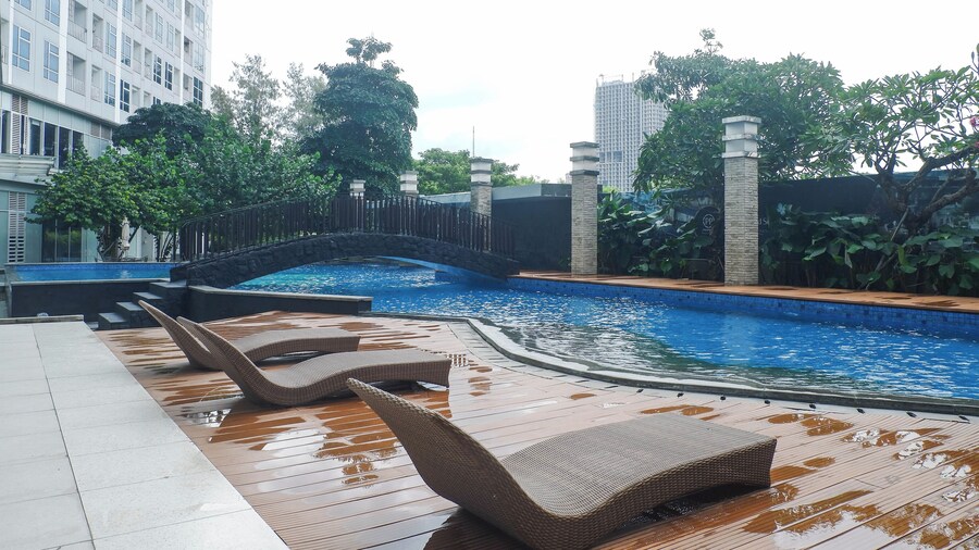 Exclusive And Spacey 3Br At Grand Sungkono Lagoon Apartment