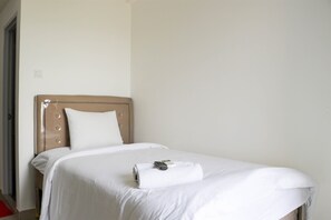 Free WiFi - Simply Look And Comfy Studio Sayana Bekasi Apartment (Tarumajaya)