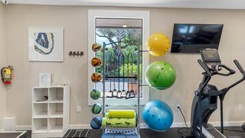 Condo, 2 Bedrooms | Fitness facility