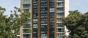 Brand new 1 bed loft with spectacular city view