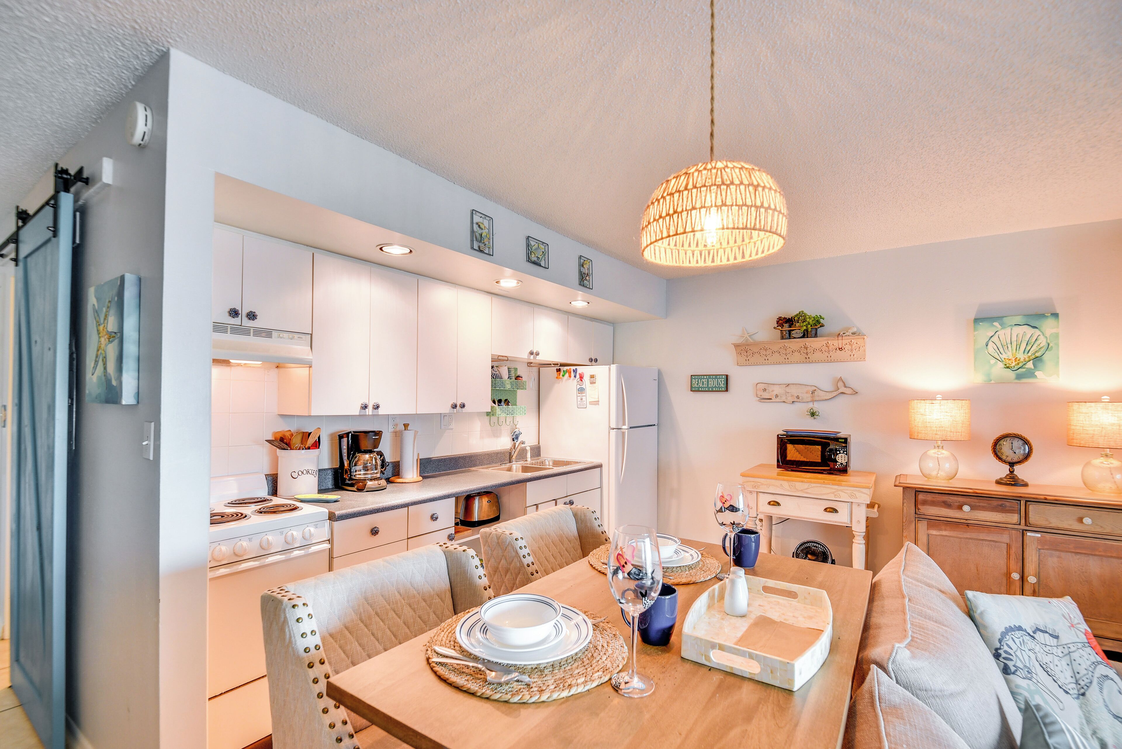 New Smyrna Beach Condo w/ On-Site Beach Access!