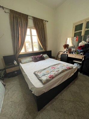 1 makuuhuone, silitysrauta/-lauta, Wi-Fi, vuodevaatteet