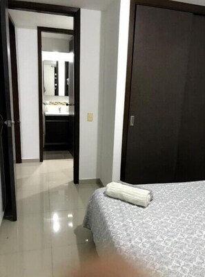 2 bedrooms