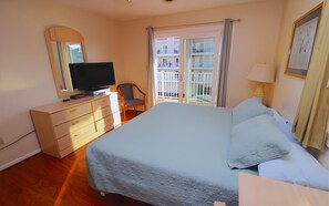 2 bedrooms, iron/ironing board, WiFi, bed sheets - Summer Bayview Escape – 2BR Retreat (Ocean City)