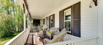 Pittsburg Vacation Rental ~ 1 Mi to Lake Francis!