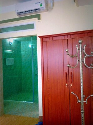 Family Suite | Bathroom | Slippers - Noibai Luxury Homestay AAG  (Hanoi)