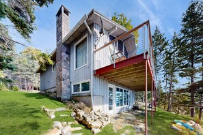 Exterior - Reed Shore Cottage | Oceanfront house in Bass Harbor with direct beach access (Bass Harbor)