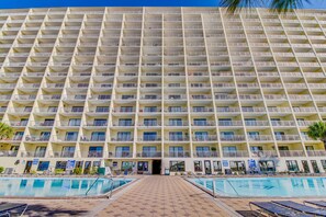 A heated pool - Summit Unit 325 | Ocean-view condo with a pool - snowbird-friendly (Panama City Beach)