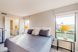 2 Schlafzimmer, Bügeleisen/Bügelbrett, Internetzugang, Bettwäsche