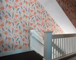 Interior - Luxurious 4BR/2BA Loft on Thames (Newport)