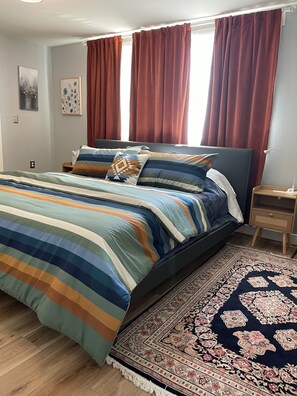 3 habitaciones, tabla de planchar con plancha y wifi gratis 
