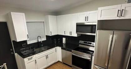 Cozy Retreat, centralized location