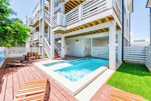 A heated pool - Modern Luxury Villa in Prime Port A - Private Pool, Golf Cart, Ocean Views! (Port Aransas)