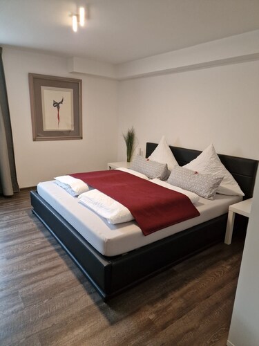 Renovated cozy vacation apartment