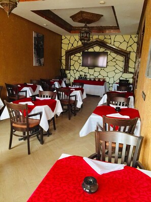 Restaurant - Riad Ait Ben Haddou (Aït Benhaddou)