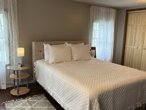 3 sovrum, skrivbord, strykjärn/strykbräda och gratis wi-fi