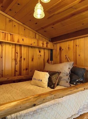1 habitación y ropa de cama