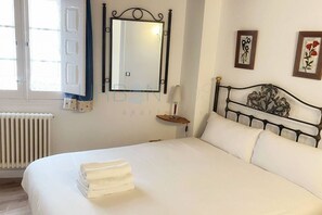 1 bedroom - Cozy urban apartment with wifi and terrace (Bilbo)