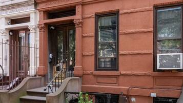 DĂ©tail de lâextĂ©rieur