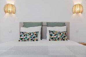 1 bedroom, iron/ironing board, travel crib, WiFi