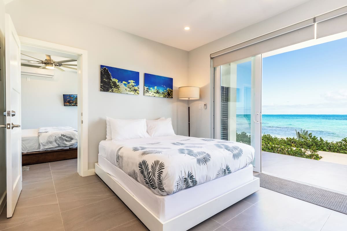Signature Villa, 3 Bedrooms, Balcony, Beach View | Premium bedding, in-room safe, individually decorated