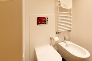 Een douche, een bidet