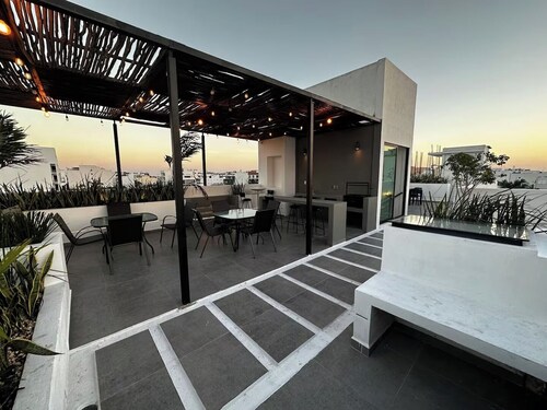 Coco Live Suites