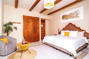 Deluxe Room - Enigmatic Boutique Hotel (Cancun)