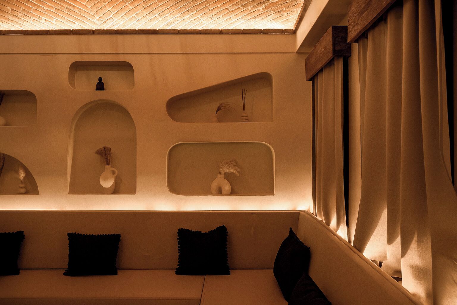 Photo - Enigmatic Boutique Hotel