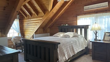 4 bedrooms, iron/ironing board, travel crib, free WiFi