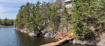 Denvic House - a private lakefront retreat