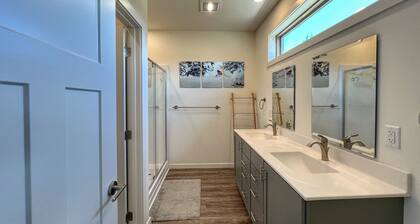 Modern Townhome in Downtown Eagle, CO - Vail Valley