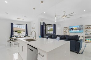 Interior - Like a shiny new penny! - Brand new home with heated pool - Villa Sunburst - Roelens Vacations (Cape Coral)