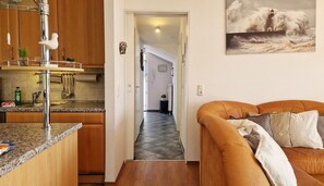 Imagen sin descripción, 3 de 21, botón