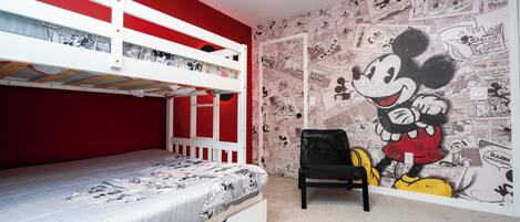 3 chambres, fer et planche Ă repasser, Wi-Fi, draps fournis