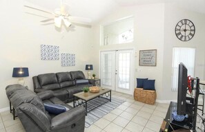 Smart TV, DVD player