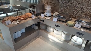 Daily buffet breakfast for a fee - Citadines Arpora Nagoa Goa (Arpora)