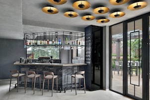 Bar (en la propiedad)