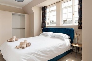 3 soverom, strykejern/-brett, wi-fi og sengetøy