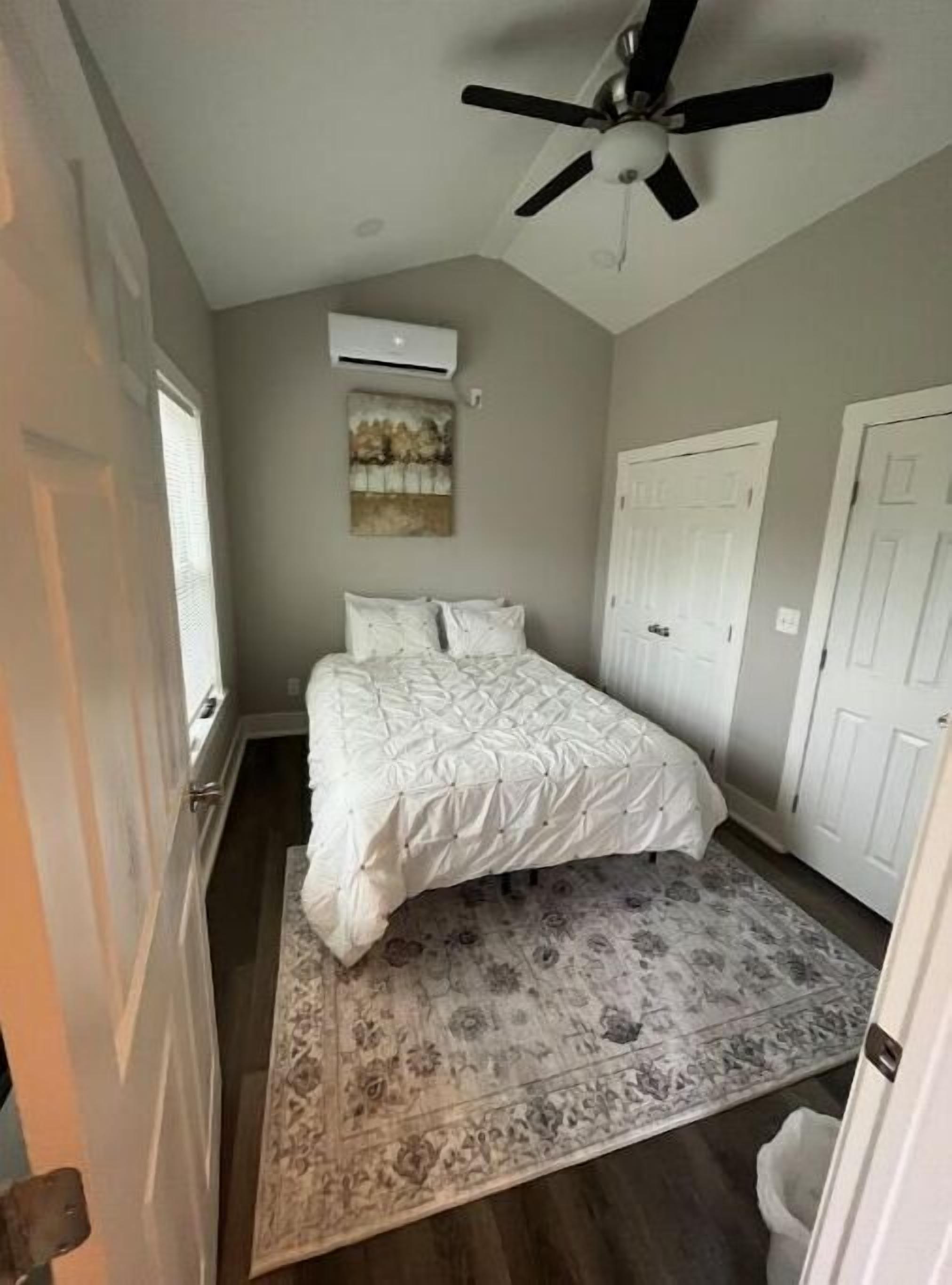 1 chambre, bureau, fer et planche à repasser, Wi-Fi