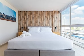 4 Schlafzimmer, Bügeleisen/Bügelbrett, WLAN, Bettwäsche