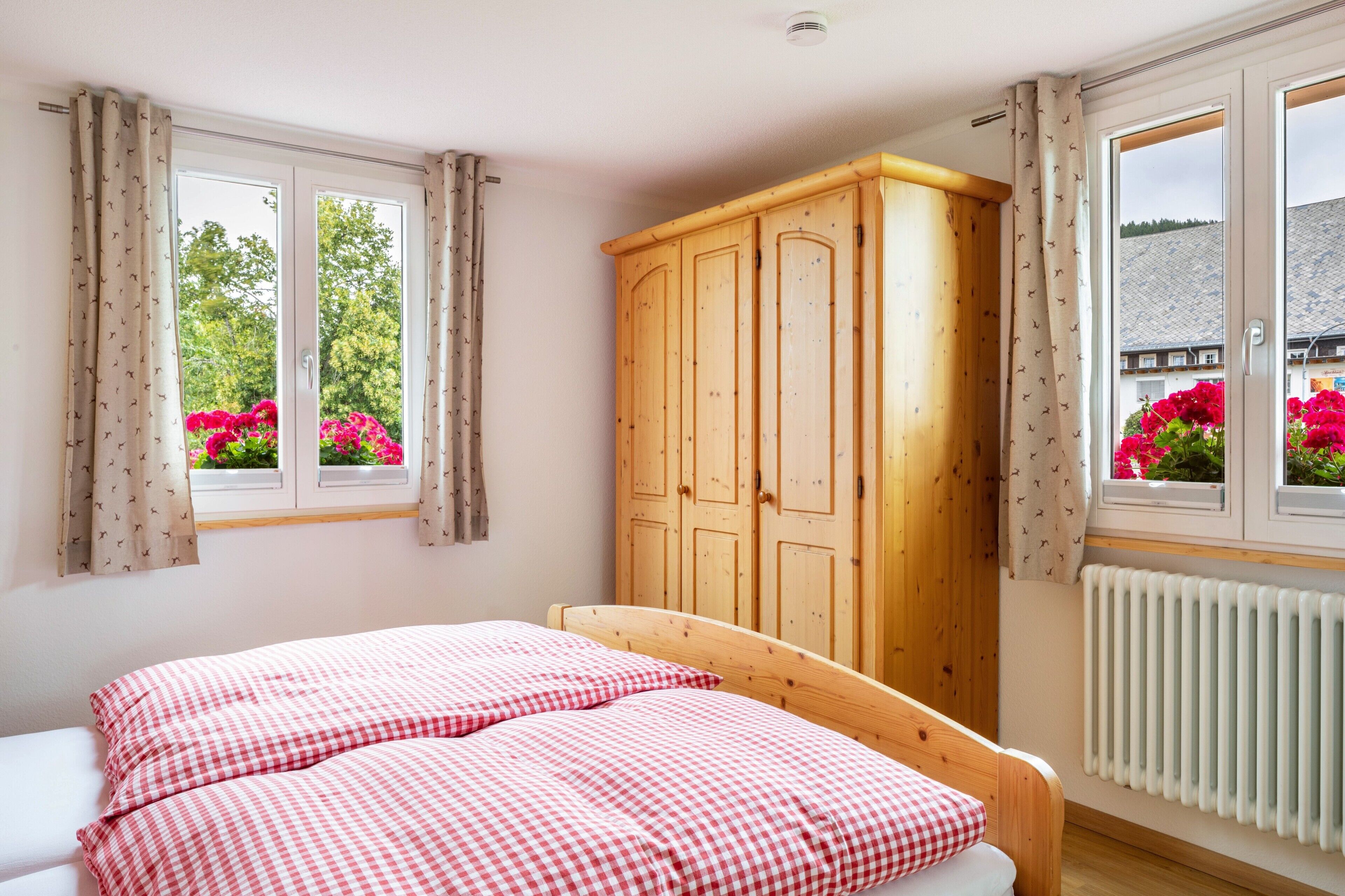 1 camera, Wi-Fi gratuito, lenzuola