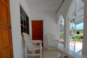 Property grounds - House - Sleeps 2 - Parking - Patio (St Thomas)