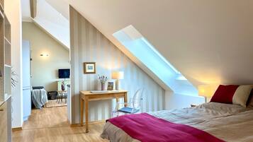 1 camera, Wi-Fi gratuito, lenzuola