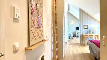 1 quarto, Wi-Fi de cortesia, roupa de cama