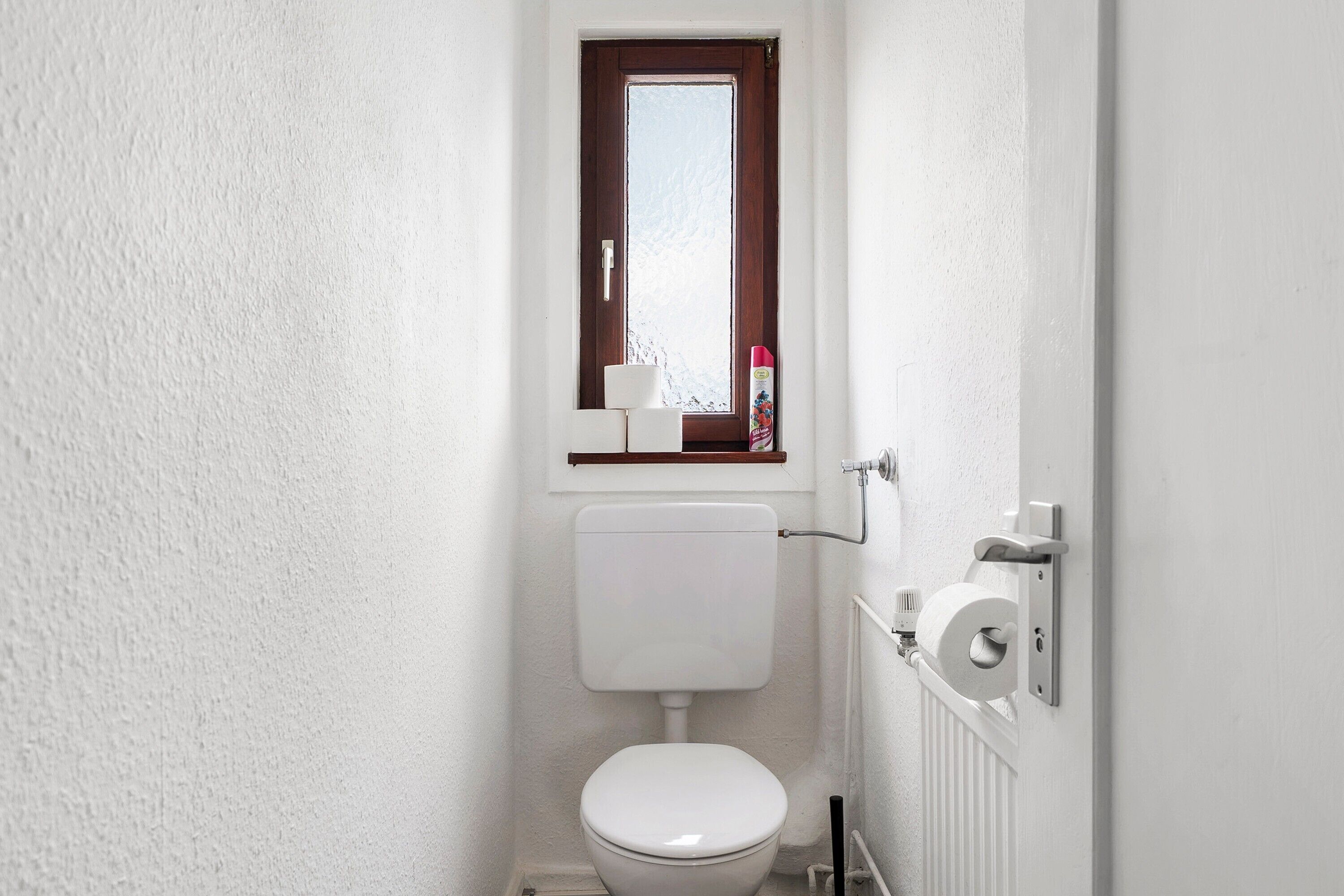 シャワー、ヘアドライヤー、タオル