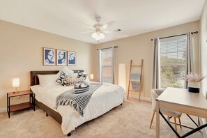 3 Schlafzimmer, Schreibtisch, kostenloses WLAN, Bettwäsche