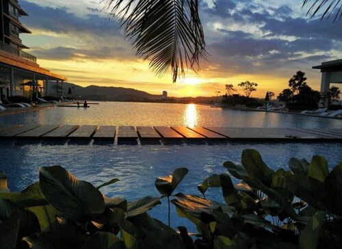 Luxyry home with reasonably price , spend time with family 