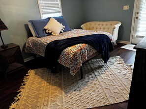 2 Schlafzimmer, Schreibtisch, Bügeleisen/Bügelbrett, kostenloses WLAN